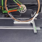 Bikewippe TRUCK SINGLE – VW T5/T6 oder VW T7 MULTIVAN – Einfachanlage für Fahrräder – Bild 5